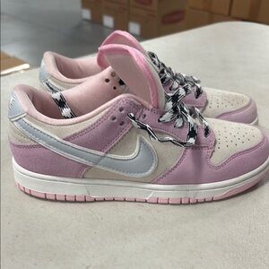 Nike dunk low lx pink foam 6.5